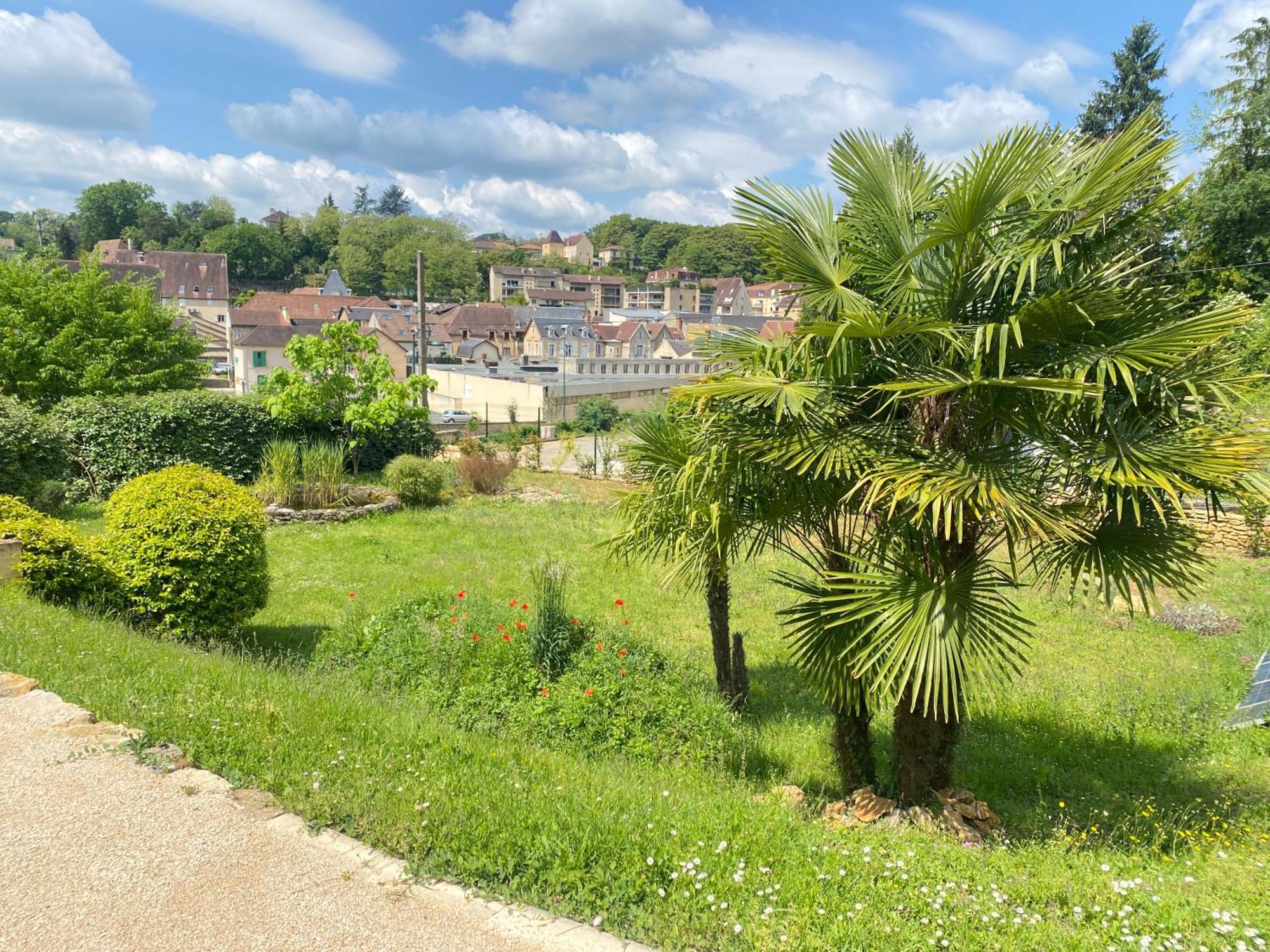 Residence Les Trois Jardins Avec Wifi Et Parking Gratuit Sarlat Exterior foto